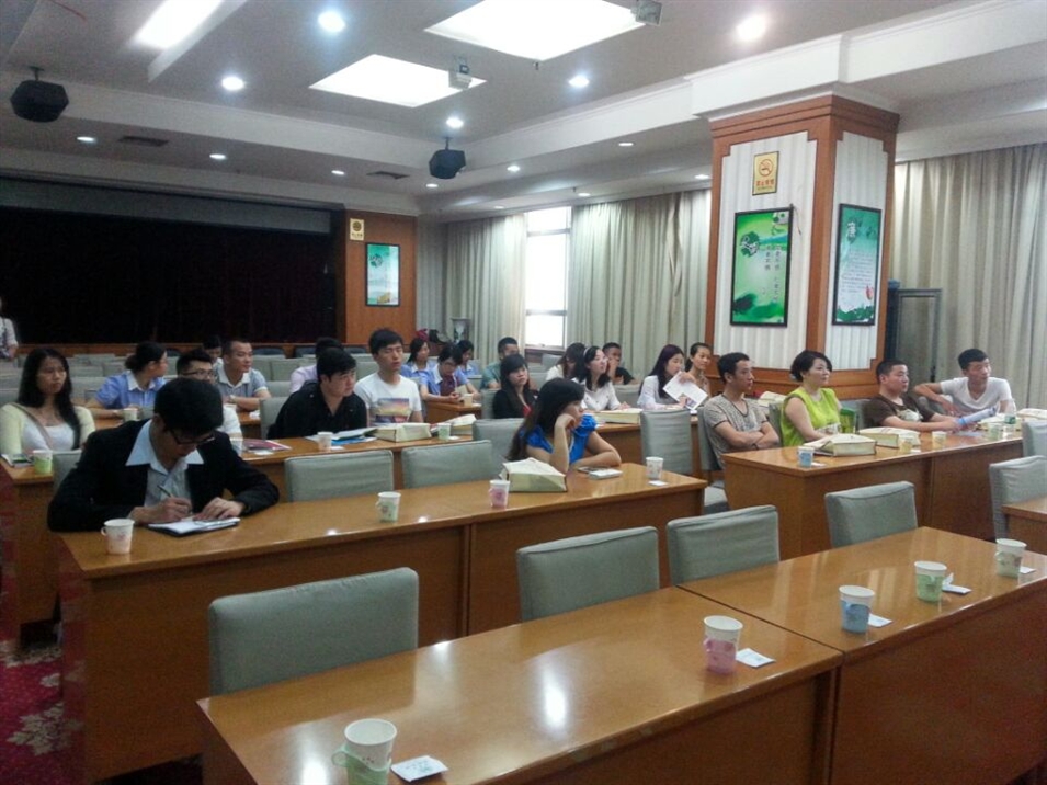 歐美同學會現場分享交流